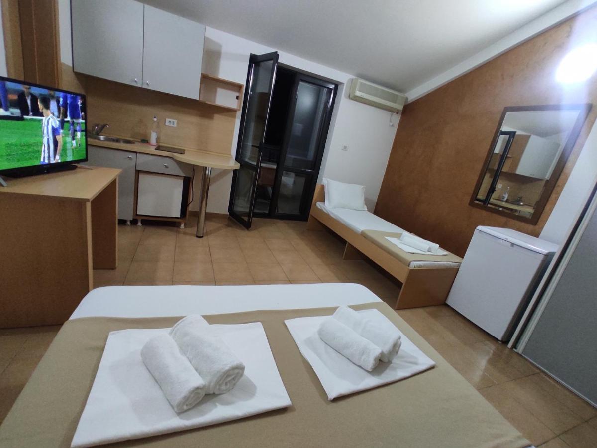 Apartments Mare Будва Екстериор снимка
